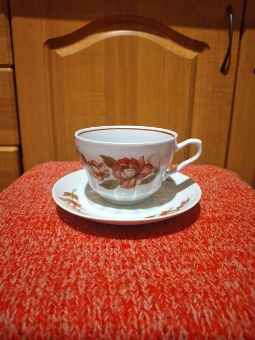 Вінтажна фарфорова чайна пара, чашка + блюдце, розпис,