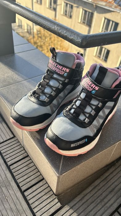 Skechers  чоботи зимові осінні