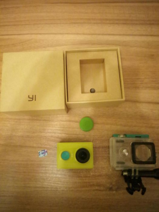 Экшн-камера Xiaomi Yi z23l