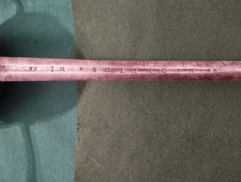 Espada rapiére, também conhecida como "Taza" ou "Copo