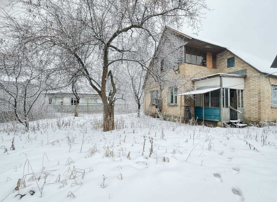 Продаж цегляного будинку 160м². 5 кімнат. 8сот. Мансарда. Гараж.ID:696