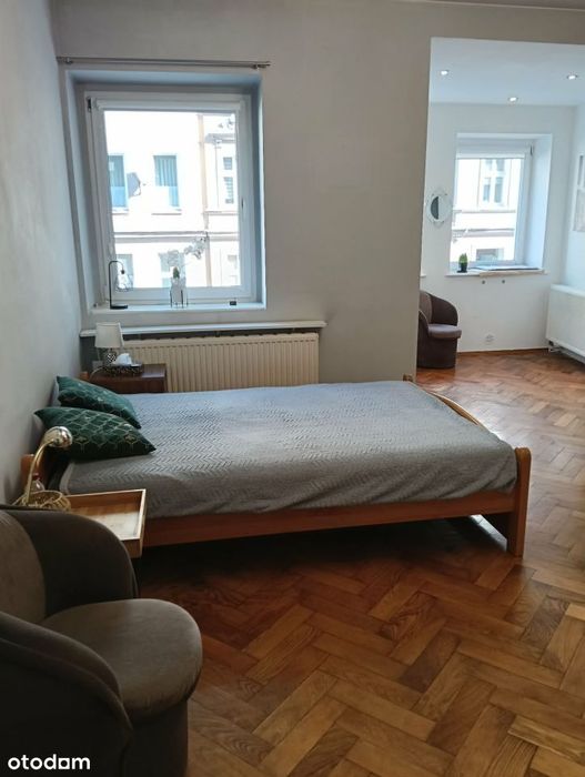3 pokojowe mieszkanie świetna lokazlizacja blisko uczelni