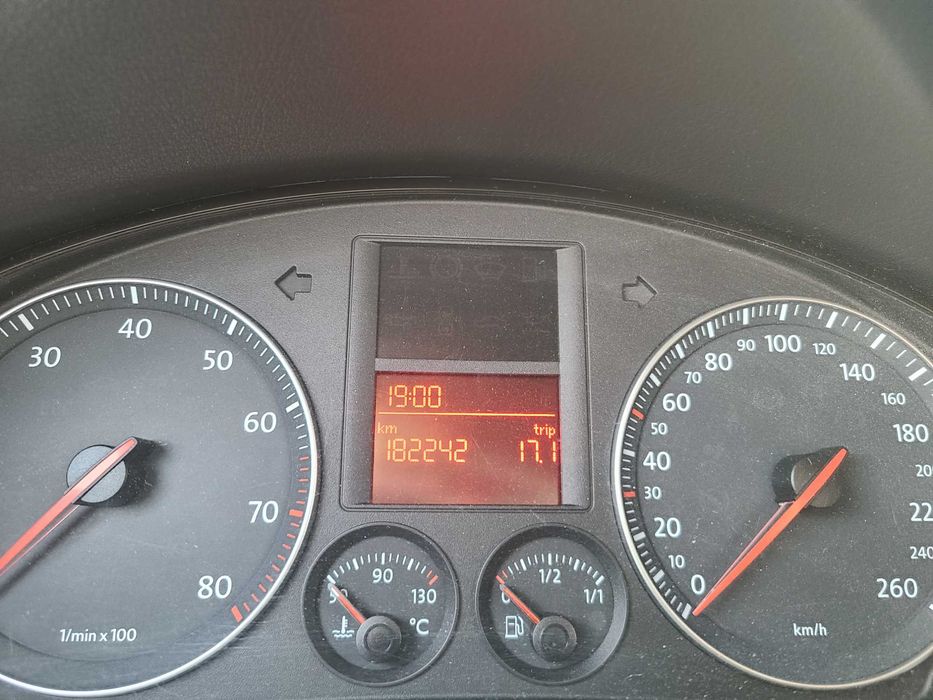 Volkswagen Golf Plus 1.6 МРI