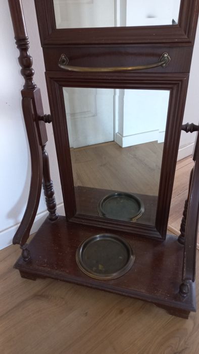 Bengaleiro com espelho Antigo