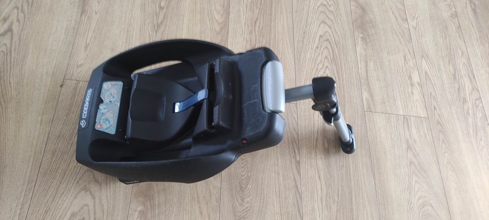 Fotelik Maxi Cosi Cabrio Fix plus baza bez isofix