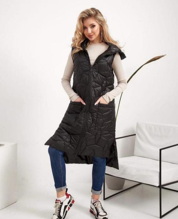 Тоненький жилет на дівчинку 42-44 р