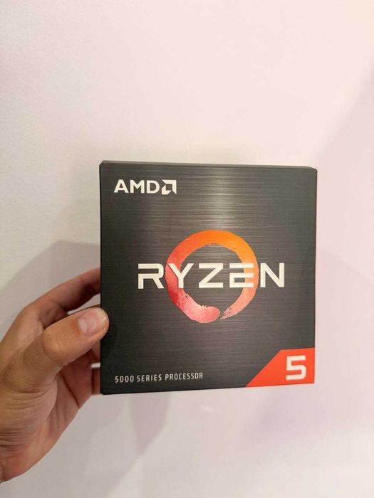 PC Gaming Ryzen 5 5600X | RTX 3070 Ti EVGA FTW3 Ultra | Corsair 32GB RAM | SSD 500G