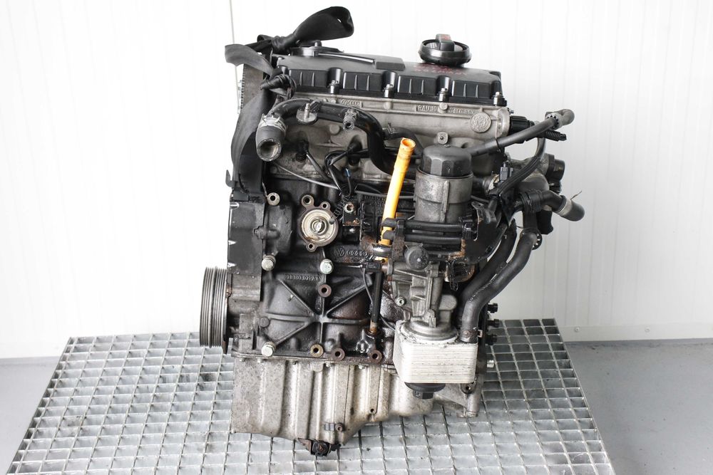 Audi A4 b7 1.9 tdi 116 silnik BRB słupek