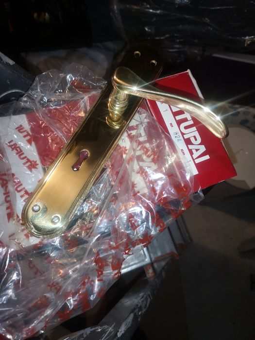 8x Maçanetas tupal novas