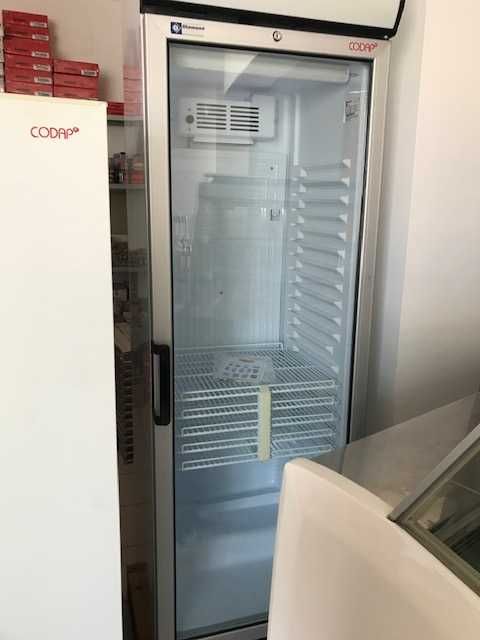 Armário vitrina refrigeração ventilada bebidas 380L =NOVO=