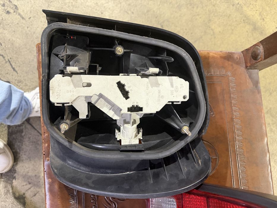 Farolim farol VW Polo 6N 3 ORIGINAIS