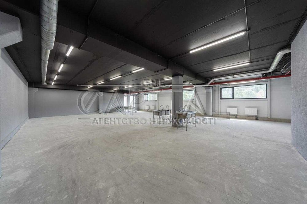 Складське приміщення є також варіанти в закритому продажі пишіть