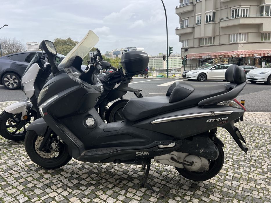 Scooter Sym GTS 125 Revisão feita