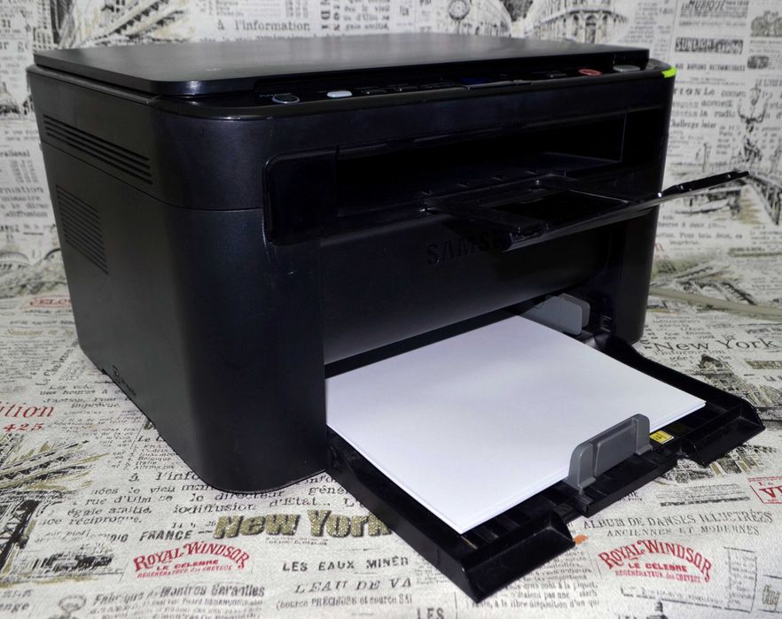 МФУ (принтер,сканер,копир) Samsung 3205. Лазерный. Гарантия!