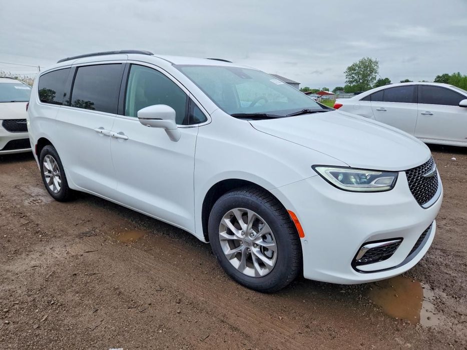 Chrysler Pacifica 3.6 / 4x4 / Automat / Benzyna / Panorama
