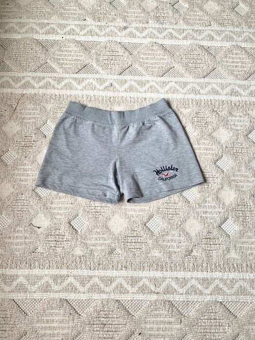 Шорти Hollister сірі