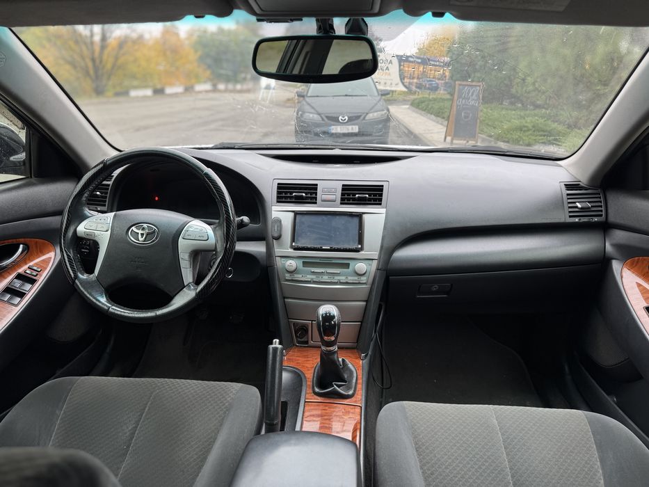 Продам Toyota Camry 2.4 газ/бенз