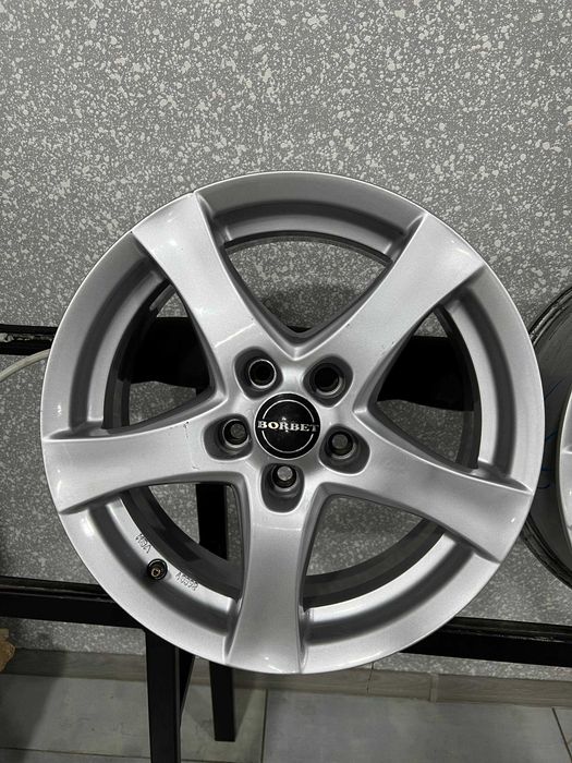 Диски Borbet 5/105 R16 6,5J ET39 dia 56,5mm