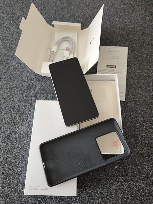 Smartphone Xiaomi 14T Pro - 6 meses