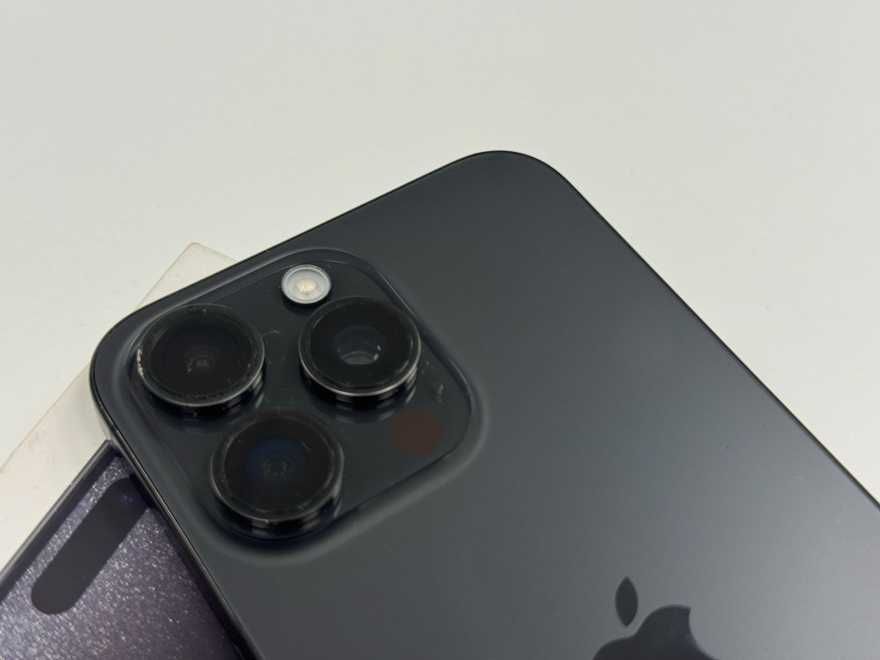 Apple iPhone 15 Pro Max 512GB BAT.90% BLACK FASON STRUGA 7