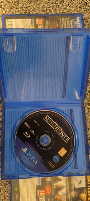 Star wars battlefront 2/Far cry 4/Battlefield 4 PlayStation 4