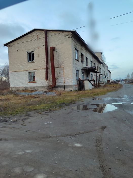 Будівля комерційна