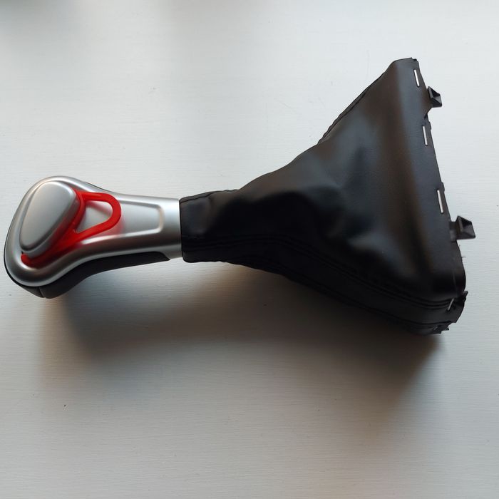 Ручка переключення  перемикання передач Audi Q5 8R