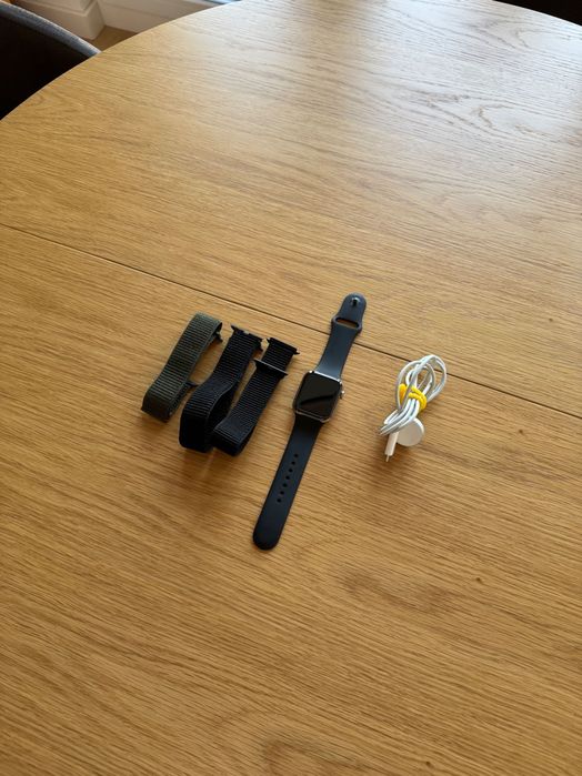 Apple Watch Series 6 44mm GPS+Cellular | złoty | stalowy