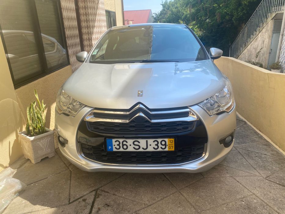 DS  DS4 1.6 HDi automático 207.000 klms