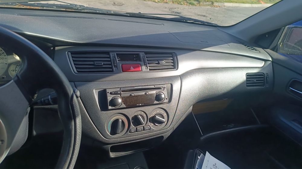 Mitsubishi Lancer 1.6 benzyna