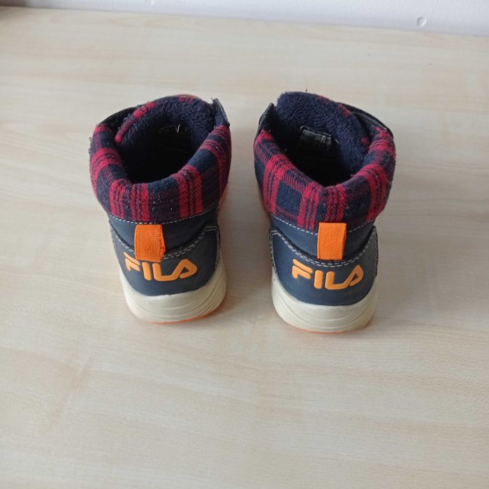 Buty chłopięce ocieplane/ botki FILA roz. 25