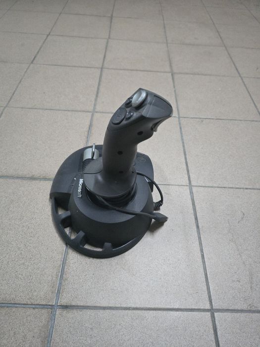 Microsoft Joystick64332167457153122