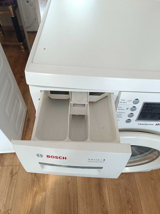 Pralka Bosh VarioPerfect Seria 4 WAE2048FPL