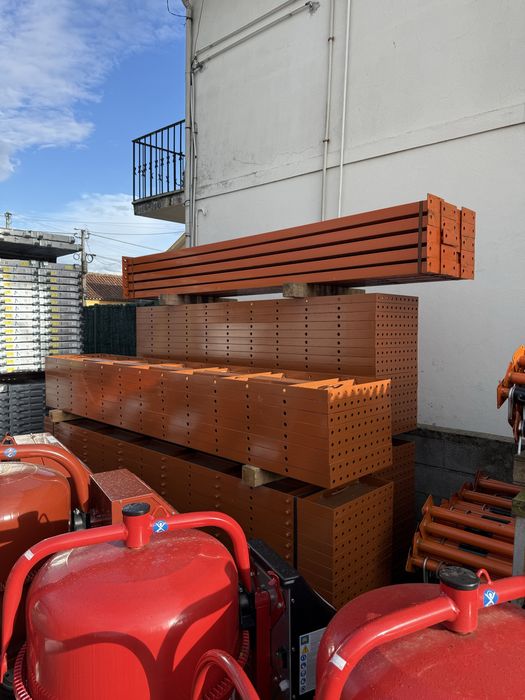 Gamela basculante 750lts automática