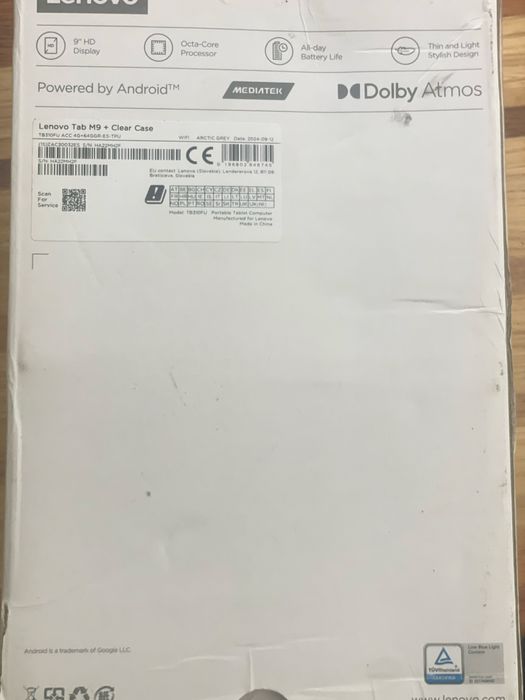 Tablet lenovo m9 na caixa com capa de suporte
