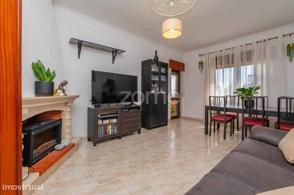 Apartamento T3 na Torre da Marinha, Seixal