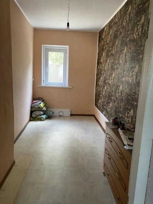 Продам 1/2 будинка Коротич