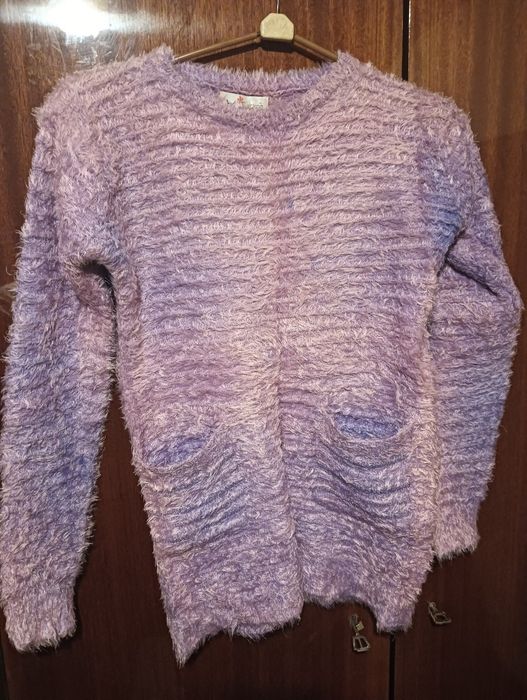 Damski sweter włochaty