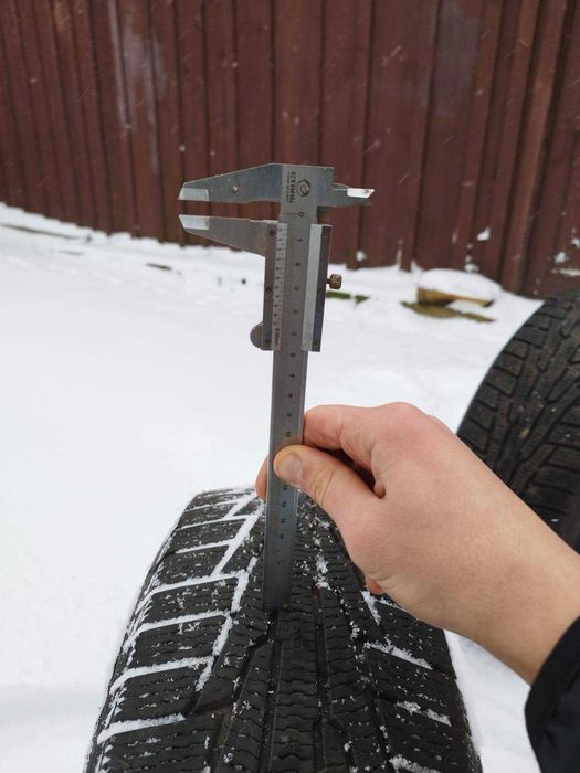 Зимова резина  Nokian.195/65/ R15. 2 колеса