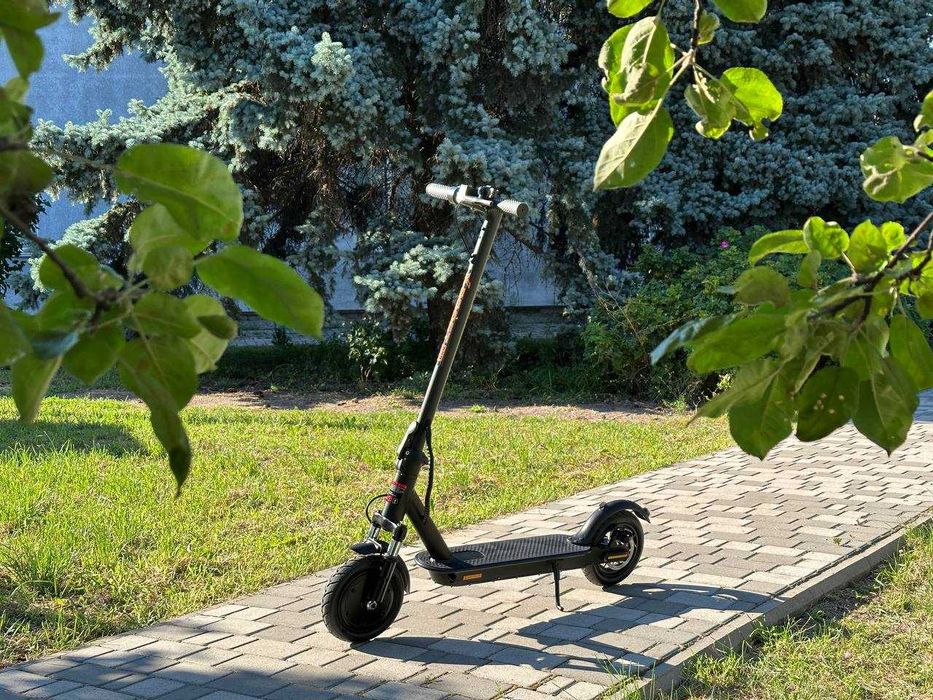 ‼️Легкий електросамокат‼️ X-BOOST Y008, Двигун на 350 Вт