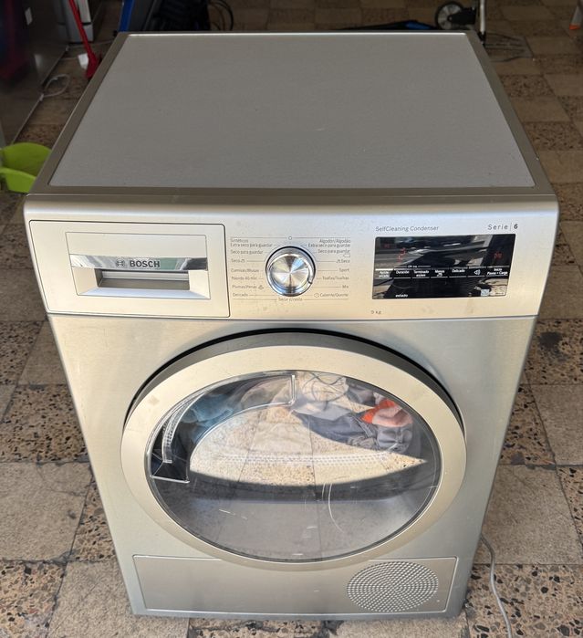 Máquina de Secar Bosch Serie 6 WTG8729XEE | 9 Kg | Bomba de Calor