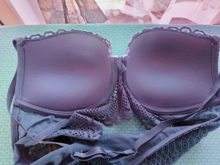Okazja! H&M stanik 80 C