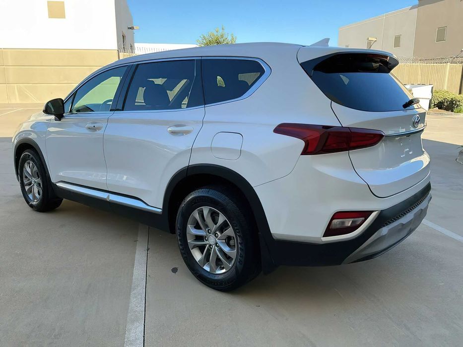 Hyundai Santa Fe      2019