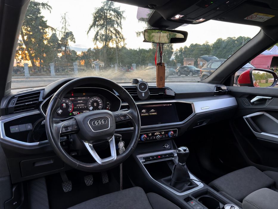 Audi q3 2022  od osoby prywatnej