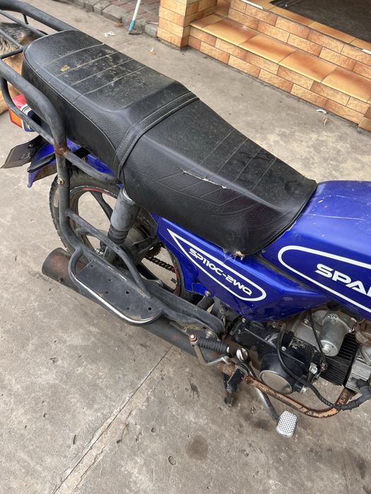 Продаєця spark 110