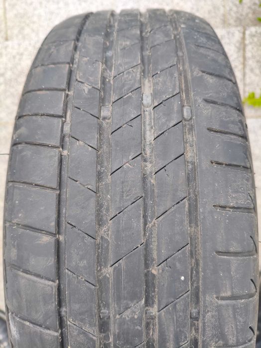 Pneu Bridgestone Turanza Eco 185 55 r15 em bom estado