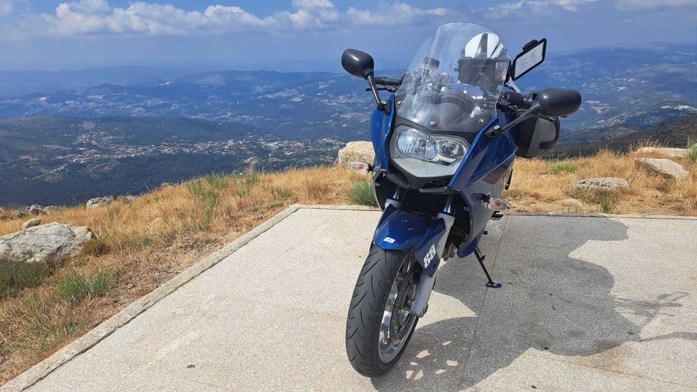 Vendo BMW F 800 ST de 2011