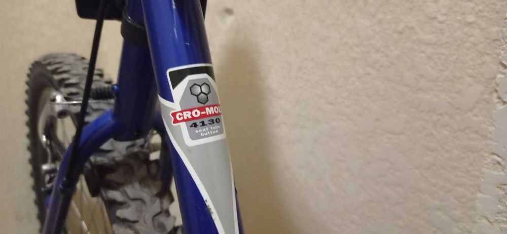 Гірський велосипед Giant Boulder Se 26"