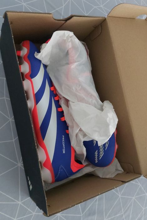 Chuteiras Adidas Predator PRO - tamanho 41 1/3 - Multiground