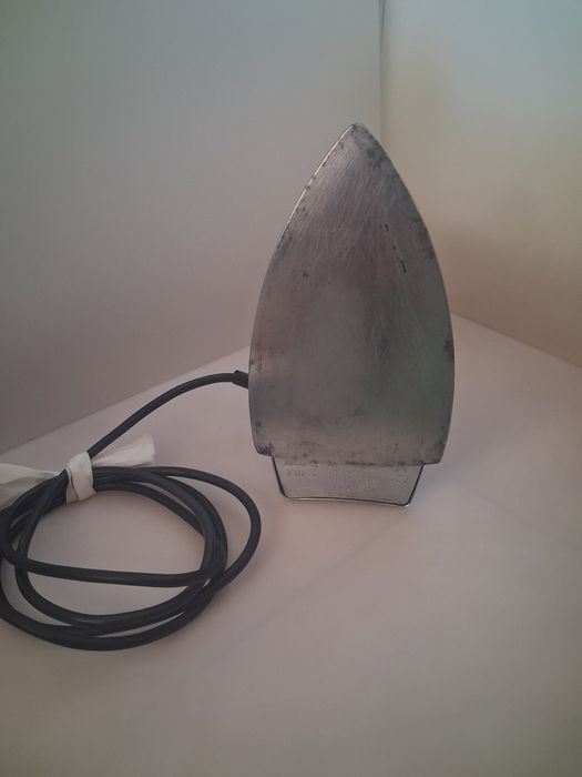 Antigo Ferro de Passar da Rowenta